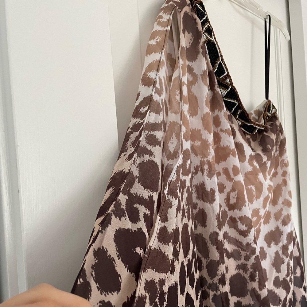 Bebe one shoulder cheetah print dress‎ with beading - Picture 4 of 8